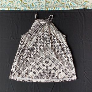 🦋 3/$20 Cute Black And White Patterned Halter